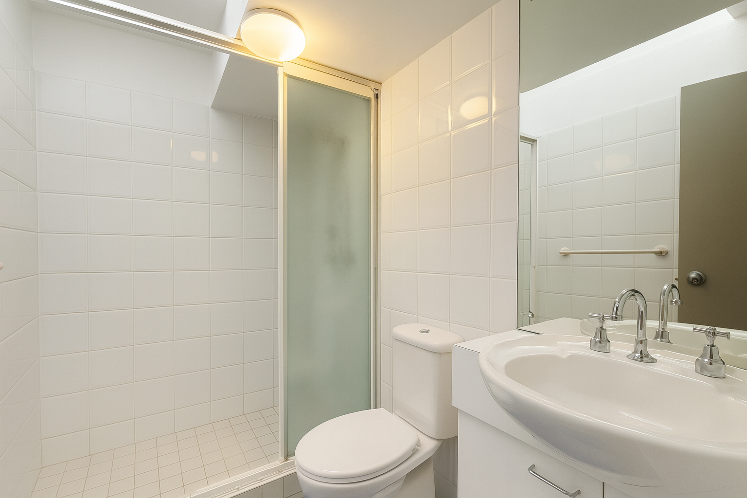 e8cc70e5-c6ce-4704-a626-baff779d15e1